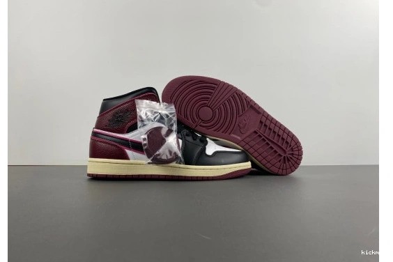 Rep Air Jordan High  Black Red OG FQ7818-101  1 FQ7818-101 0501